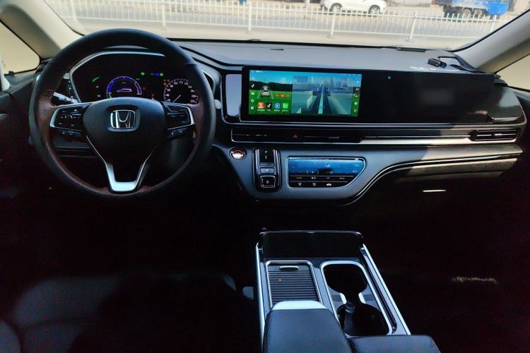 Used Honda Elysion 2022 2.0L eHEV Luxury First Edition