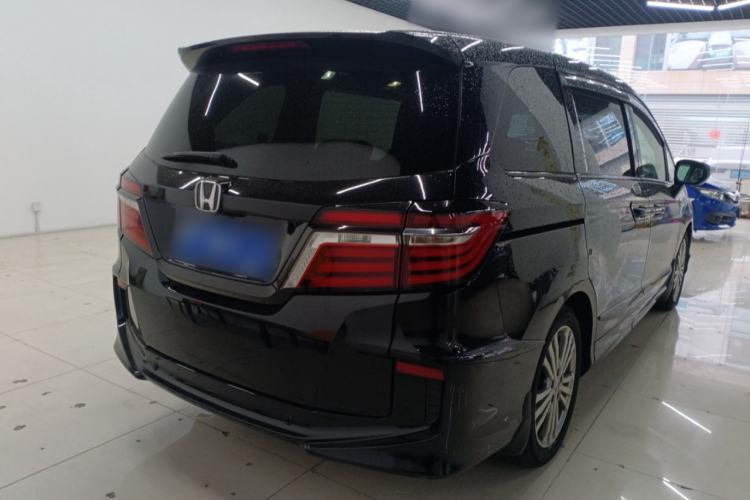 Used Honda Elysion 2016 2.4L Supreme Edition Rear Right 45 Deg