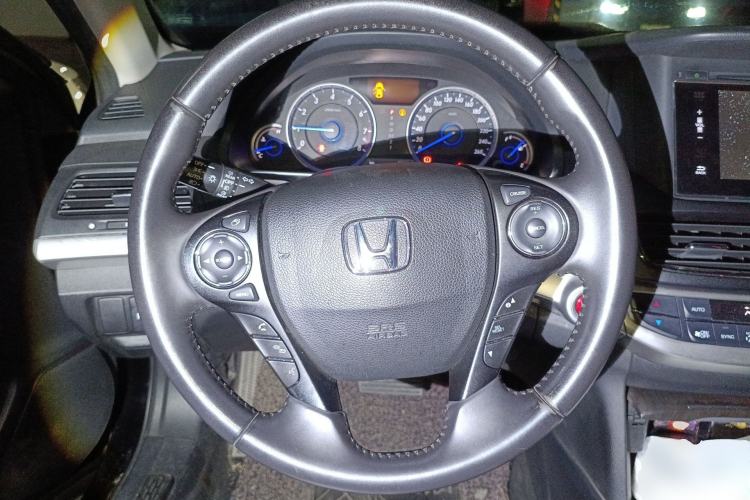 Used Honda Crosstour 2016 2.4L Luxury Edition Steering Wheel