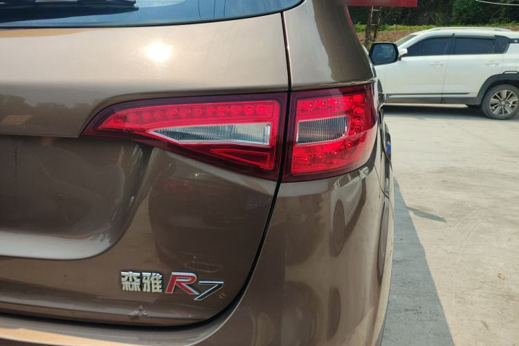 Used FAW Senya R7 2016 1.6L Automatic Prestige Model Right Rear Taillight