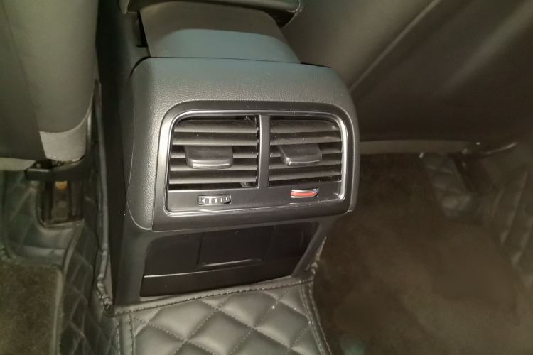 Used Audi A4L 2016 35 TFSI Collection Edition S line Comfort Model Interior 4