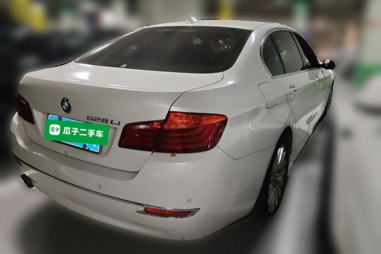 Used BMW 5 Series 2014 525Li Luxury Design Package
