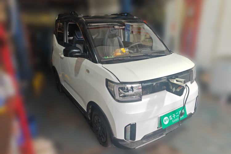 Used Wuling Hongguang MINIEV 2022 GAMEBOY 200km Gaming Edition with Lithium Iron Phosphate Front Right 45 Deg