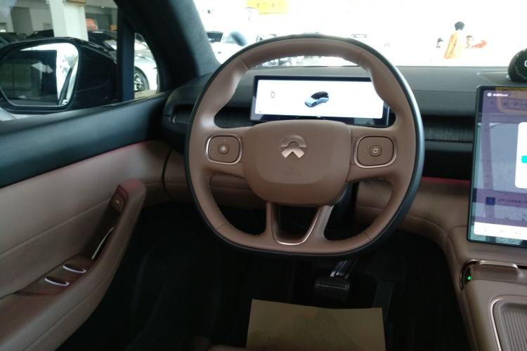 Used Nio ES6 2024 75 kWh Steering Wheel
