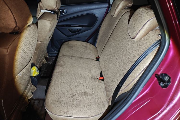 Used Ford Fiesta 2013 Hatchback 1.5L Automatic Fashion Edition
