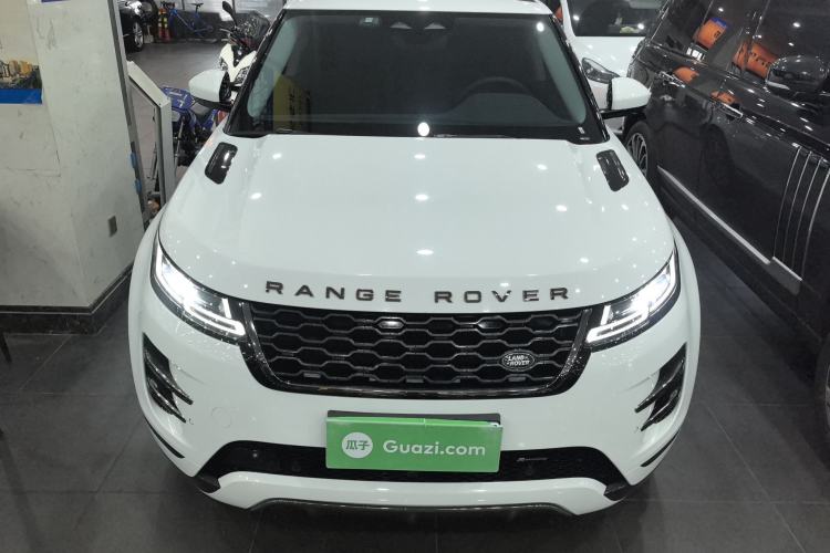 Used Land Rover Range Evoque 2022 Aurora L 249 PS R-Dynamic Luxury Edition Front