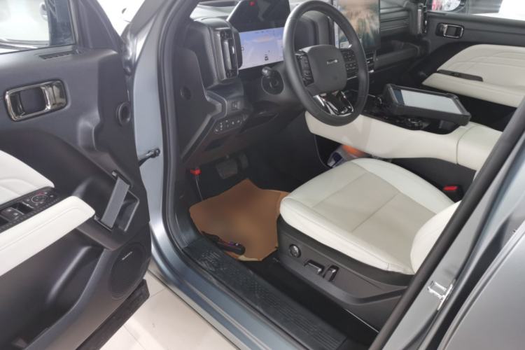 Used Haval Raptor New Energy 2024 Hi4 145 Cross-Over Edition Driver Seat