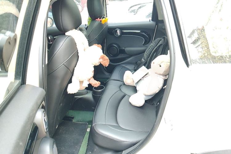 Used MINI 2022 1.5T COOPER Classic Edition Five-Door Version
