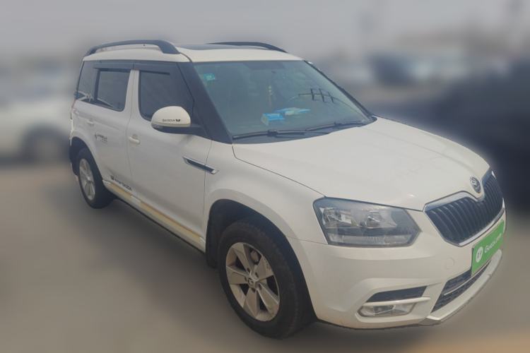 Used Skoda Yeti 2016 1.4TSI Manual Entry-Level Model Front Right 45 Deg