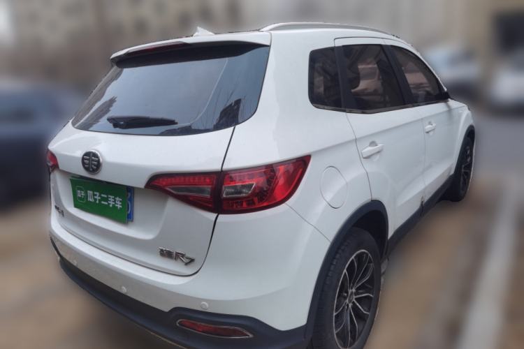 Used FAW Senya R7 2017 1.6L Manual Luxury Model Rear Right 45 Deg