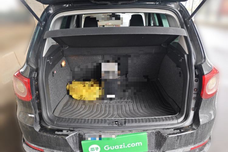 Used Volkswagen Tiguan 2009 2.0 TSI Luxury Edition Trunk