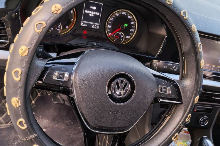 Used Volkswagen Lavida 2018 1.5L Automatic Comfort Edition China V Standard