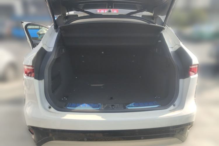 Used Jaguar F-PACE 2023 P250 HSE Trunk