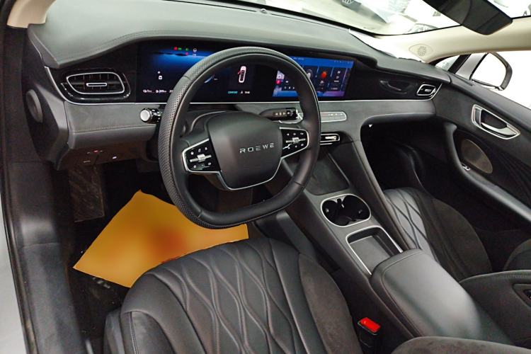 Used Roewe D7 2023 DMH 125km Excellence Edition
