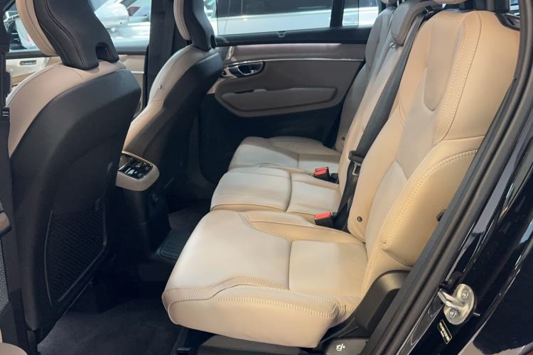 Used Volvo XC90 New Energy 2025 Facelifted T8 Luxury Flagship 7-Seater