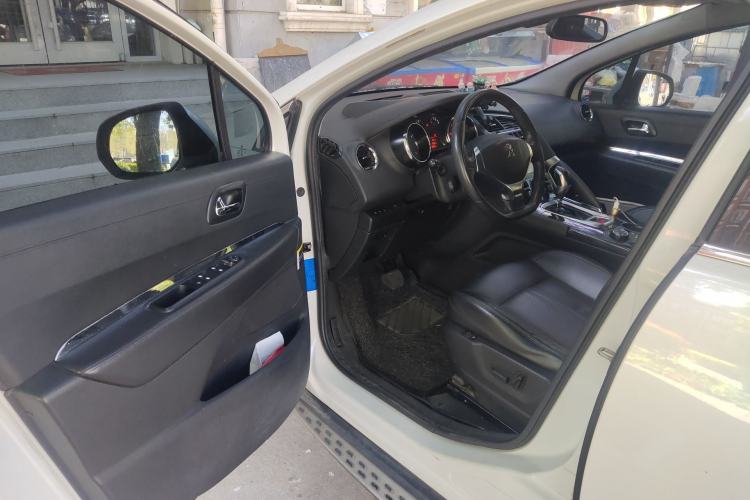 Used Peugeot 3008 2015 1.6THP Automatic Prestige Edition Driver Seat