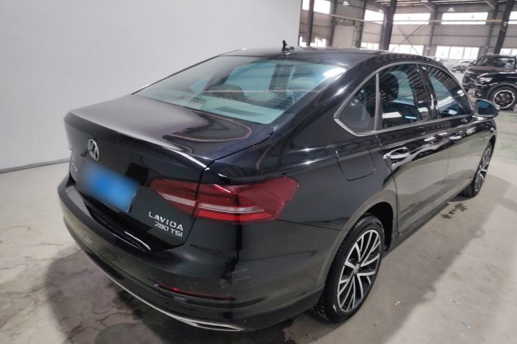 Used Volkswagen Lavida 2022 280TSI DSG Luxury Edition
