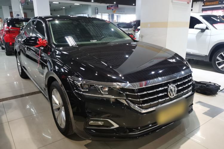 Used Volkswagen Passat 2020 330TSI Elite Edition China VI

