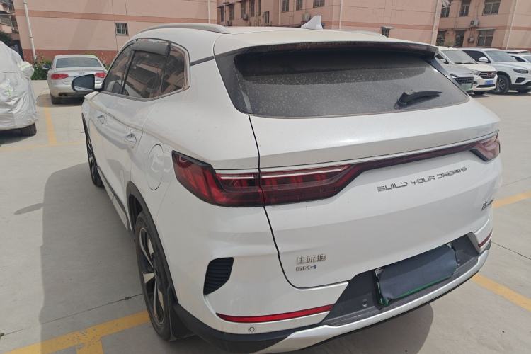 Used BYD Song PLUS New Energy 2021 DM-i 110KM Flagship Model Exterior 2