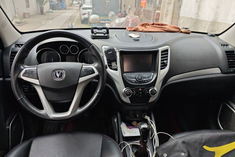 Used CHANGAN CS35 2016 1.6L Manual Luxury Model China V Standard
