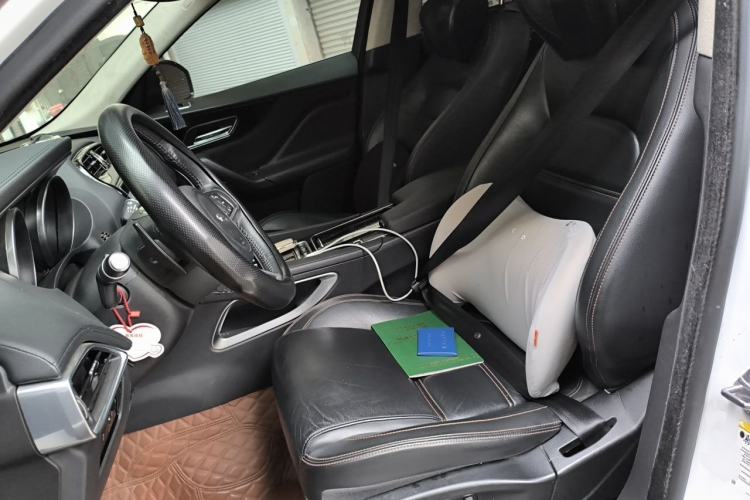 Used Jaguar F-PACE 2020 2.0T Urban Deluxe Edition

