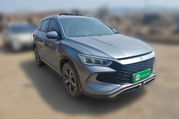 Used BYD Song Pro New Energy 2024 HONOR Edition DM-i 71KM Navigation Model
