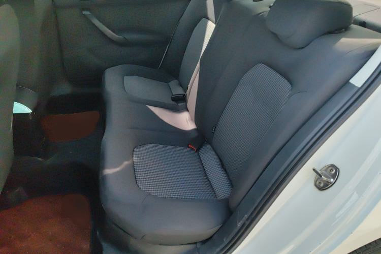 Used Volkswagen Santana 2019 1.5L Automatic Fashion Edition China VI Left Rear Seat