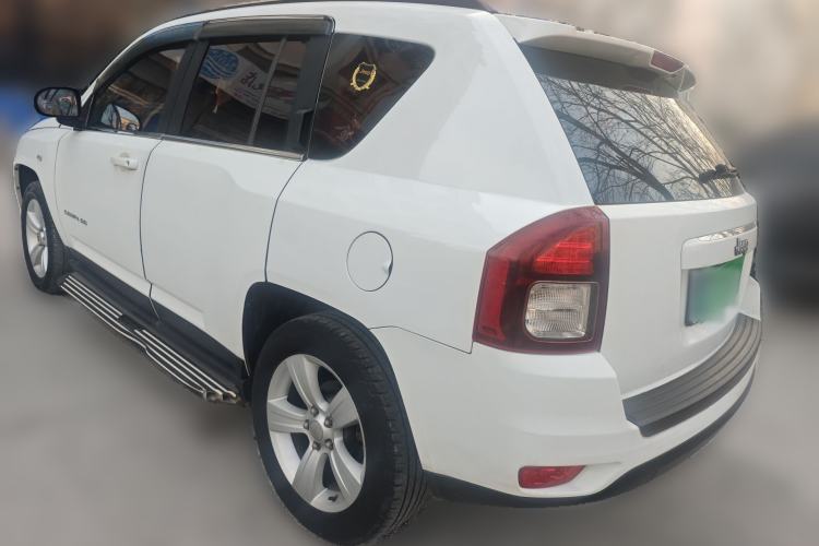 Used Jeep Compass 2013 2.0L two-wheel drive sport version