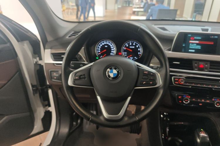 Used BMW X1 2018 sDrive18Li Luxury Model Steering Wheel