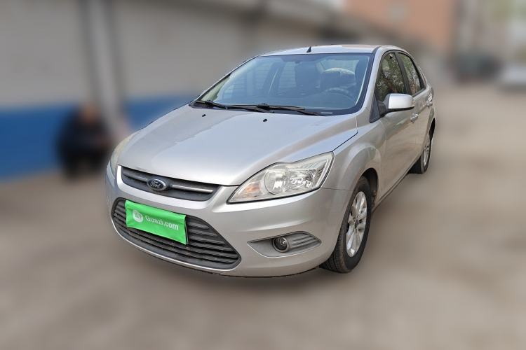 Used Ford Focus 2013 Sedan Classic 1.8L Manual Base Model