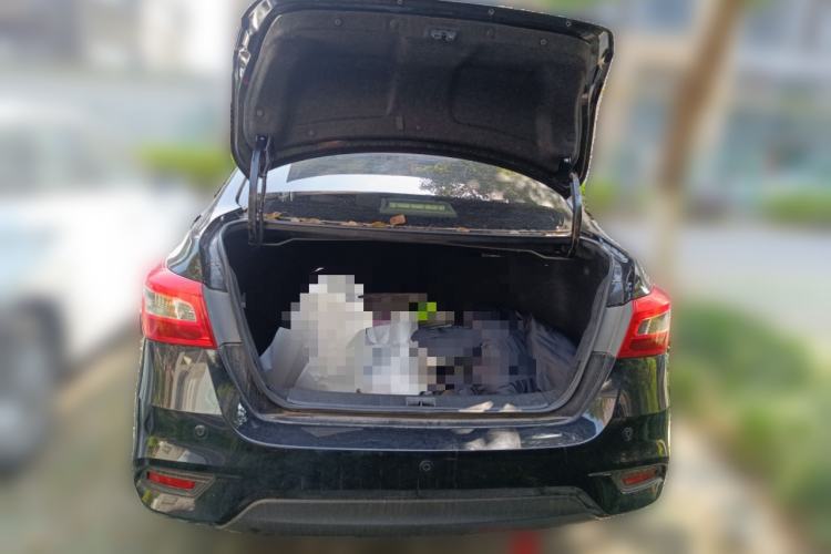 Used Nissan Sylphy 2016 1.6 XL Manual Luxury Edition Trunk