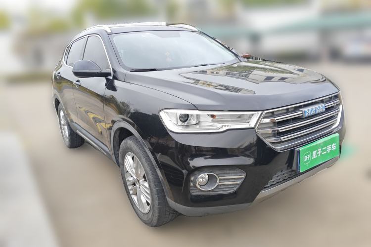 Used Haval H6 2017 Blue Label 2.0T Automatic Two-Wheel Drive Luxury Model Front Right 45 Deg