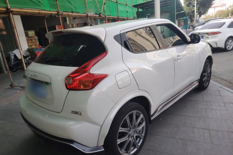 Used Infiniti ESQ 2014 1.6L Spontaneous Edition