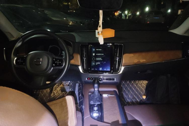 Used Volvo S90 2020 T5 Zhiyi Luxury Edition
