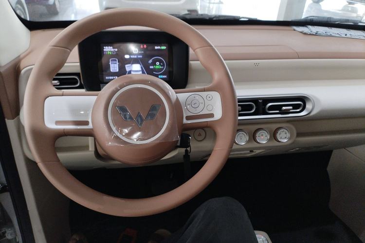 Used Wuling Hongguang MINIEV 2024 3rd Generation 215km Youth Edition