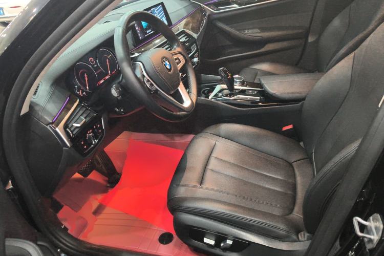 Used BMW 5 Series 2018 525Li Luxury Package