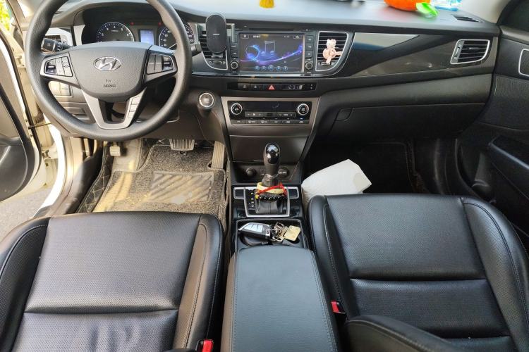 Used Hyundai Mistra 2014 1.8L Automatic Smart GLS
