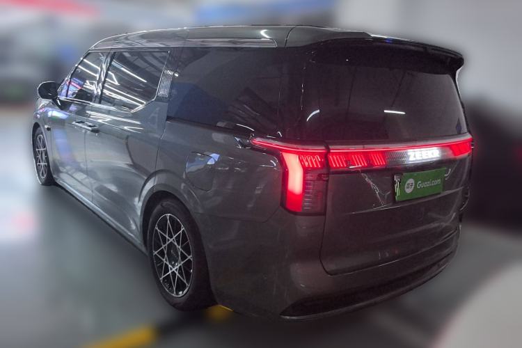 Used Zeekr 009 2024 7-Seater Walk-Through Version Four-Wheel Drive 108 kWh