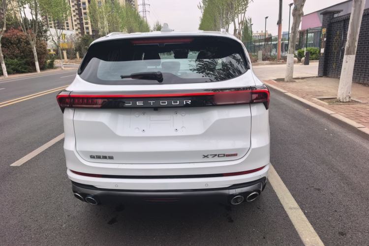 Used JETOUR X70 PLUS 2023 1.6T DCT Stronger PRO 7-Seater Exterior 5