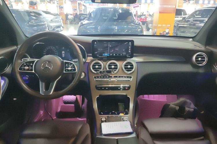 Used Mercedes-Benz GLC 2022 Facelift GLC 260 L 4MATIC Luxury Edition