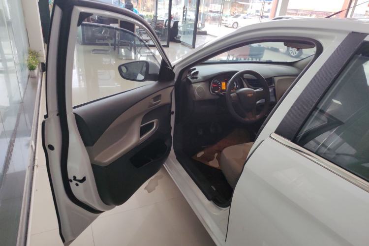 Used Chevrolet Sail 2015 Sail 3 1.3L Manual Ideal Edition
