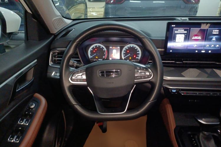 Used Geely Auto Vision X6 2021 PRO 1.4T Automatic Prestige Model
