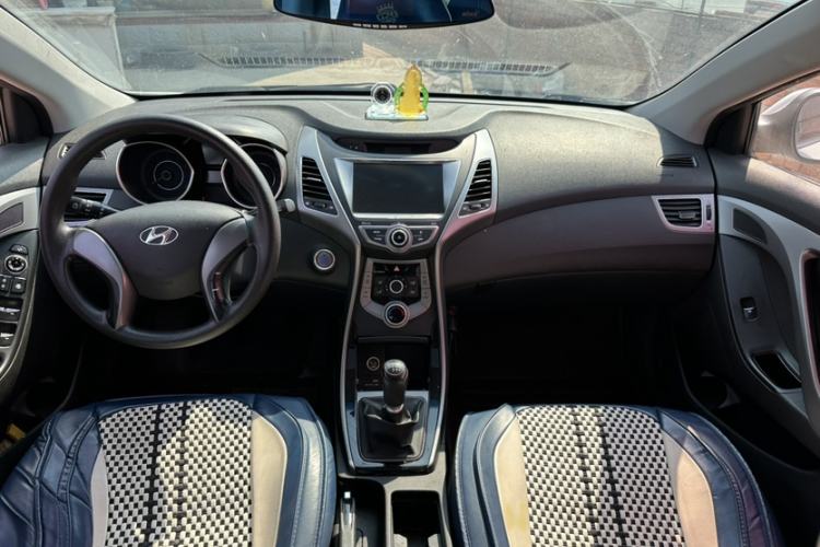 Used Hyundai Elantra (5th Generation / Langdong) 2016 1.6L Manual Luxury Model Exterior 4