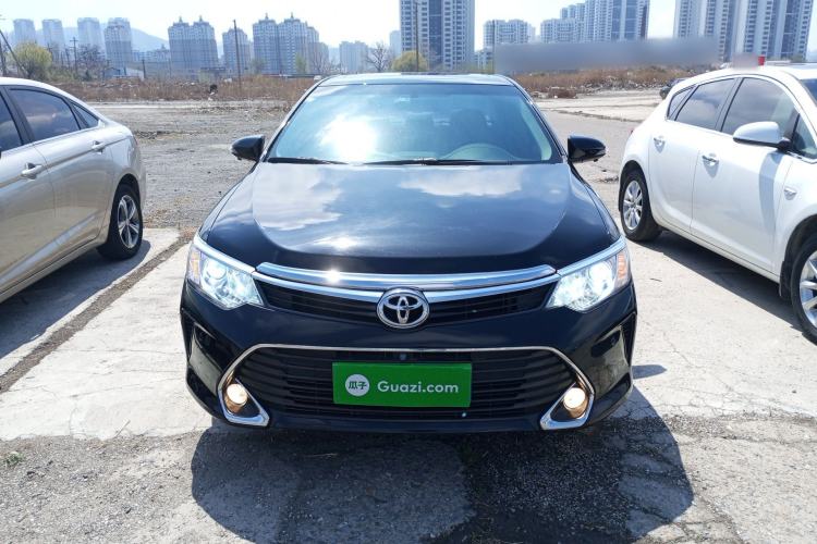 Used Toyota Camry 2016 2.0E 10th Anniversary Elite Edition
