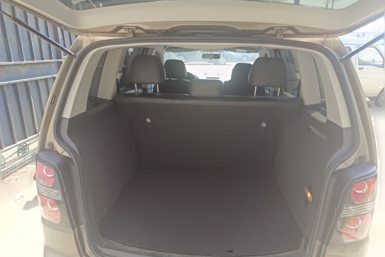 Used Volkswagen Touran  Trunk