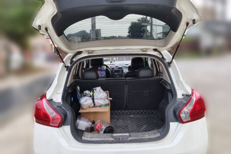 Used Nissan Tiida 2014 1.6L CVT Smart Model