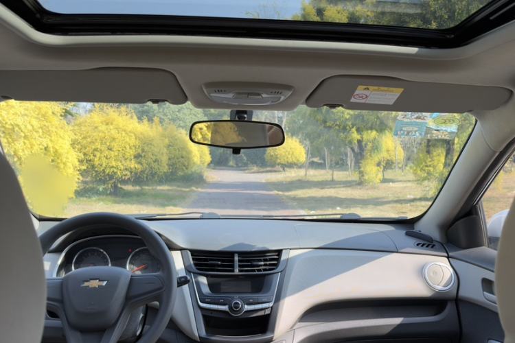 Used Chevrolet Sail 2015 Sail 3 1.5L Manual with Ideal Sunroof Edition
