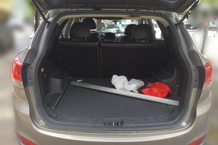 Used Hyundai ix35 2010 2.0L Automatic Two-Wheel Drive Elite Edition GLS