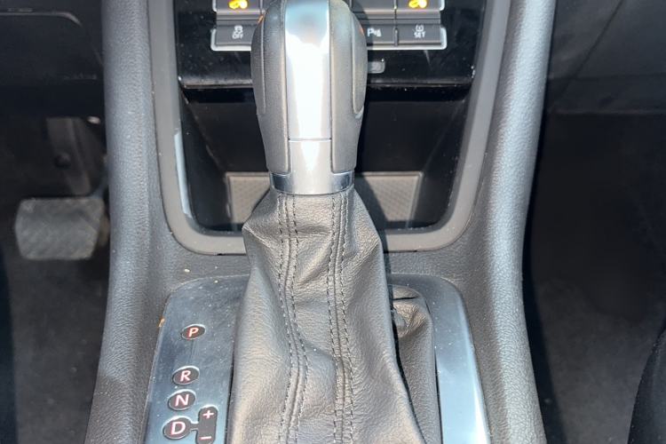 Used Volkswagen Sharan 2016 380TSI Comfort Edition 7-Seater
