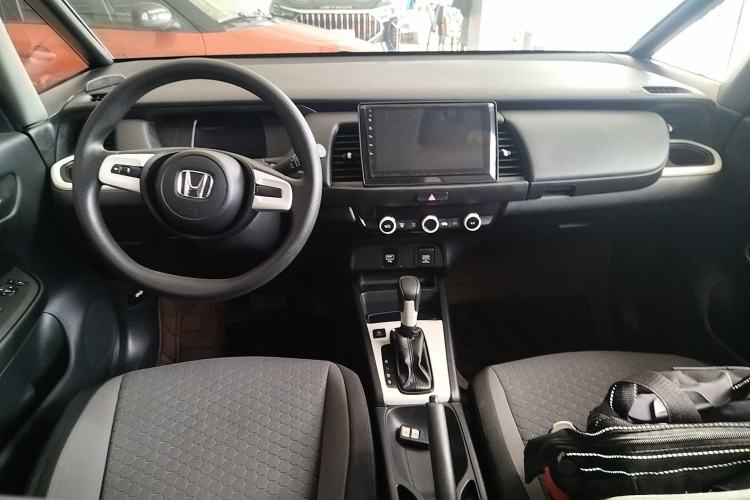 Used Honda Fit 2021 1.5L CVT Trend Edition Center Console